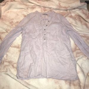 Old navy lilac shirt